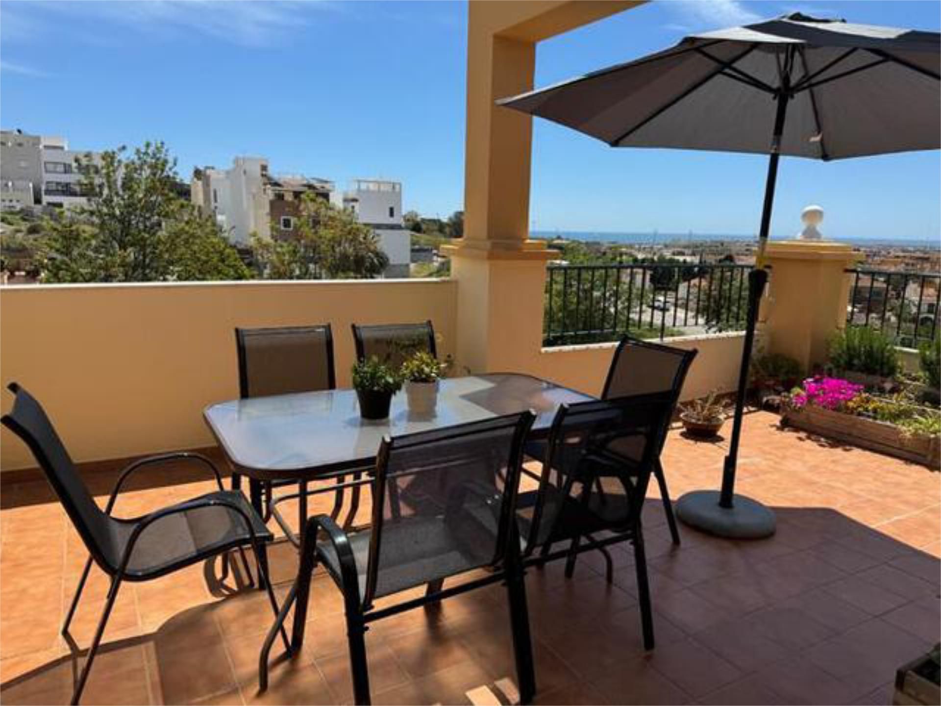 Terrassa de Àtic en venda en Vélez-Málaga amb Jardí privat, Terrassa i Piscina