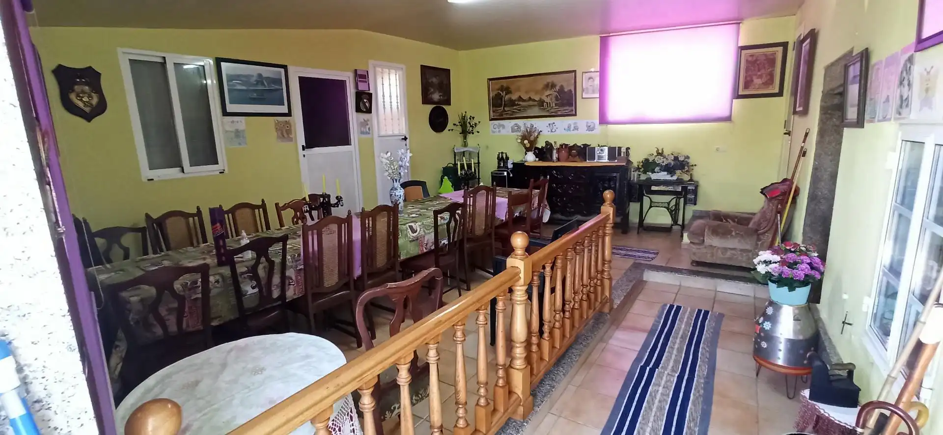 Menjador de Casa o xalet en venda en Agolada amb Jardí privat, Parquet i Moblat