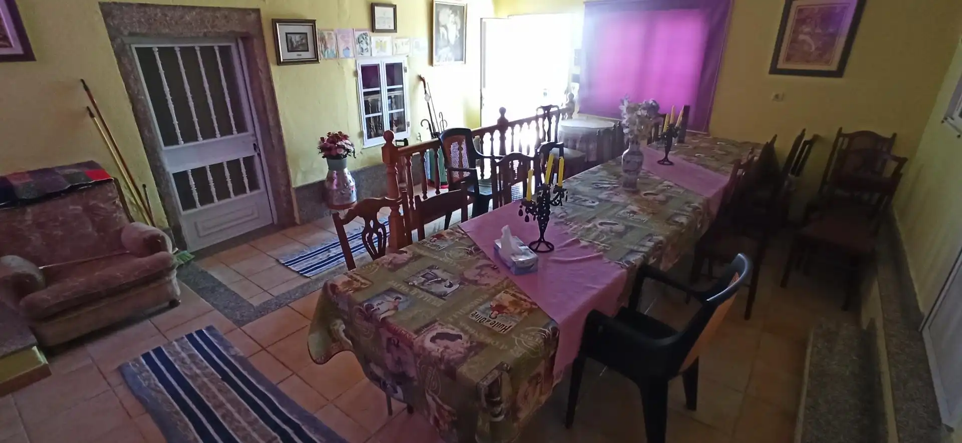 Menjador de Casa o xalet en venda en Agolada amb Jardí privat, Parquet i Moblat