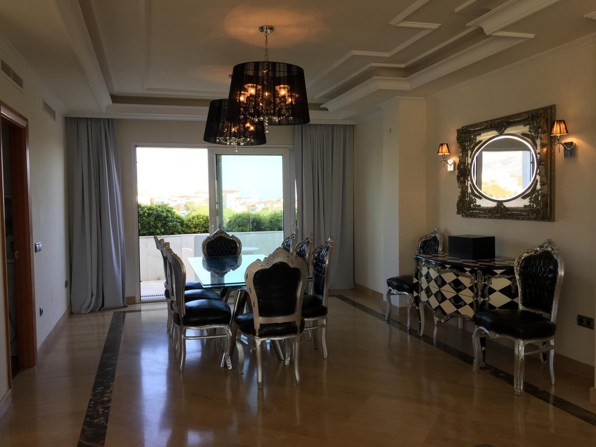Dining room of Attic to rent in Marbella  with Air Conditioner, Terrace and Swimming Pool