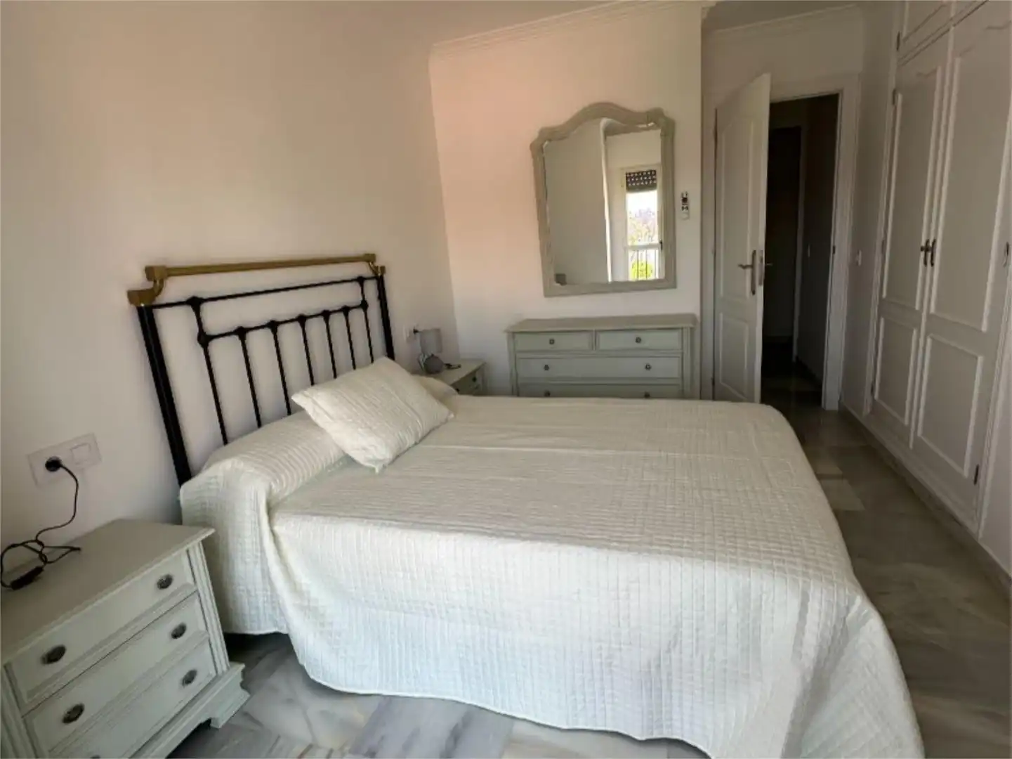 Room in Calle Traviesas, 10, Chapín - Campus Universitario - Navinco Room in Calle Traviesas, 10, Chapín - Campus Universitario - Navinco