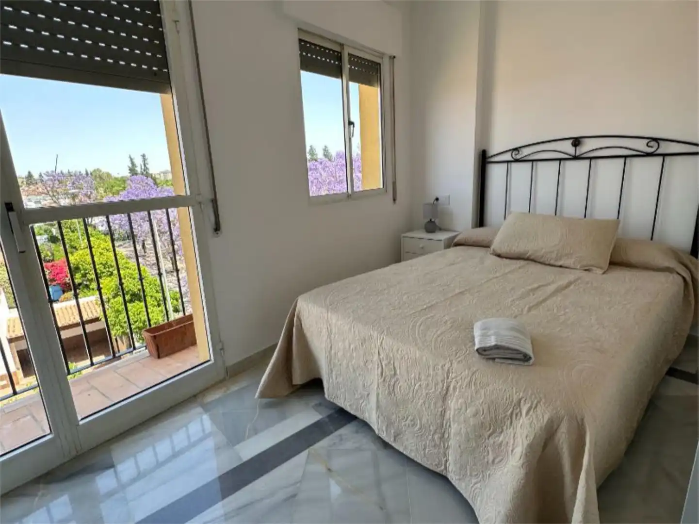 Room in Calle Traviesas, 10, Chapín - Campus Universitario - Navinco Room in Calle Traviesas, 10, Chapín - Campus Universitario - Navinco