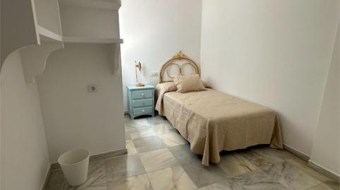 Foto 2 de Pis per a compartir a Calle Traviesas, 10, Chapín - Campus Universitario - Navinco, Cádiz