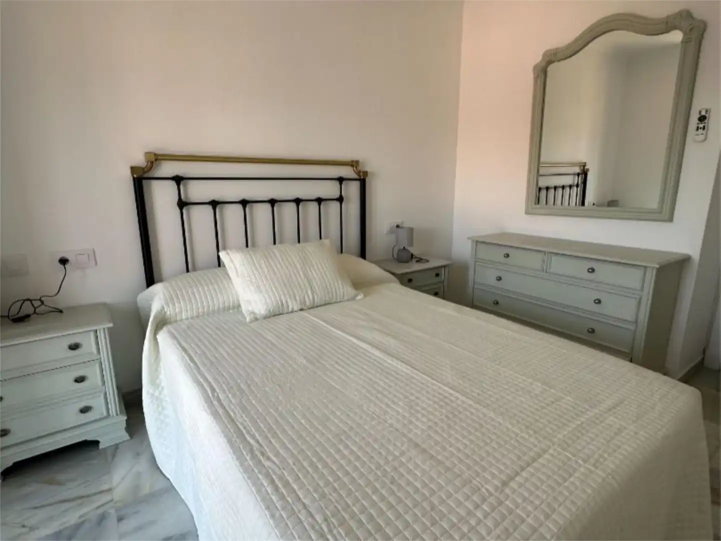 Room in Calle Traviesas, 10, Chapín - Campus Universitario - Navinco Room in Calle Traviesas, 10, Chapín - Campus Universitario - Navinco