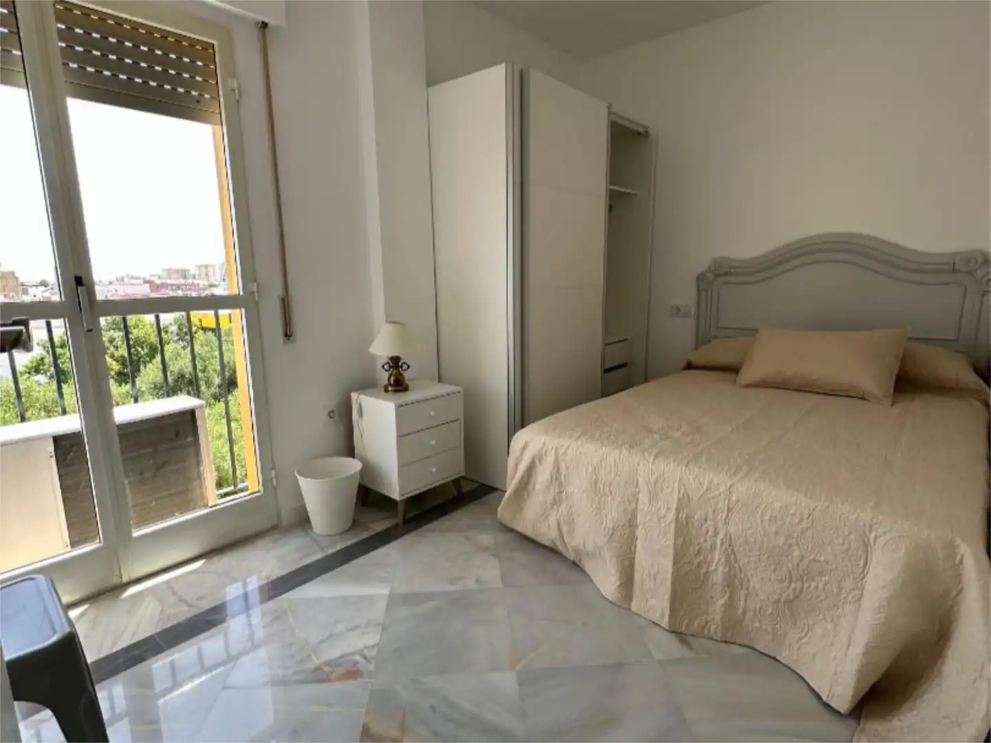 Room in Calle Traviesas, 10, Chapín - Campus Universitario - Navinco Room in Calle Traviesas, 10, Chapín - Campus Universitario - Navinco