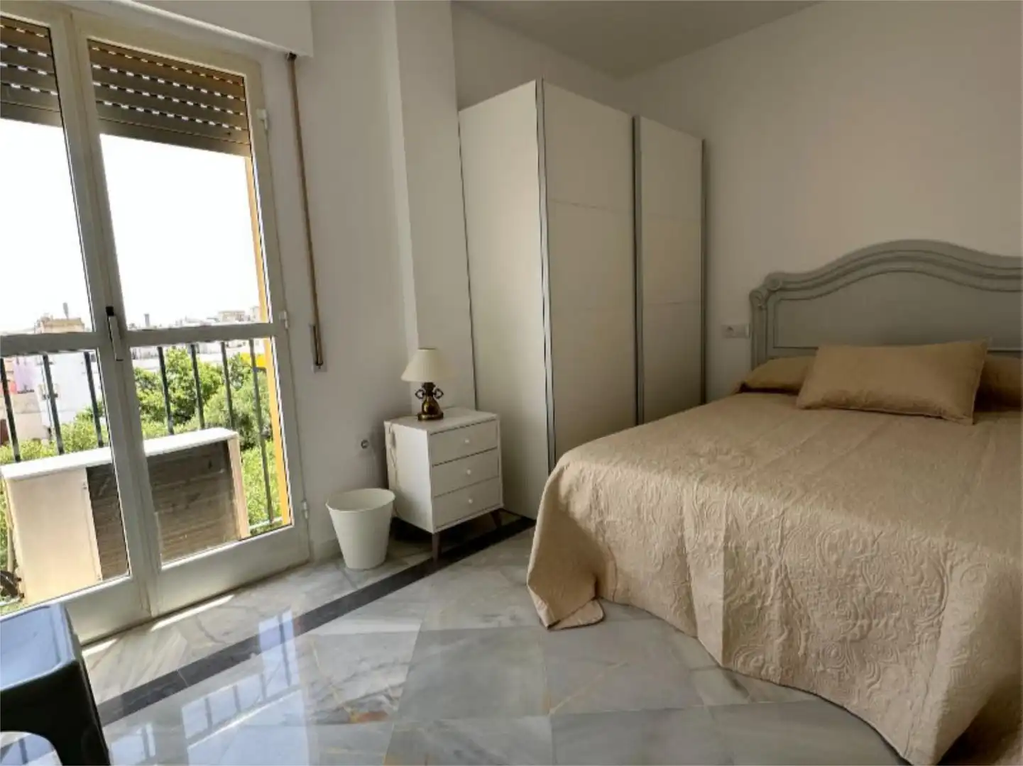 Room in Calle Traviesas, 10, Chapín - Campus Universitario - Navinco Room in Calle Traviesas, 10, Chapín - Campus Universitario - Navinco
