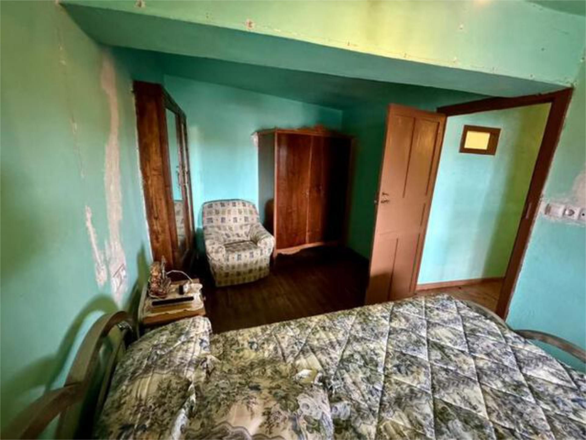 Dormitori de Casa o xalet en venda en Sarreaus amb Terrassa, Traster i Moblat