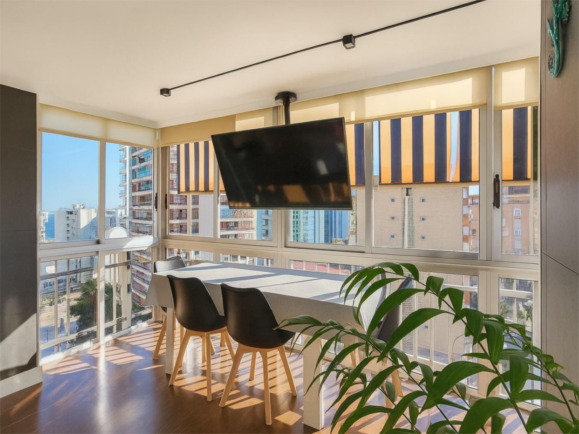 Dining room of Flat to rent in Alicante / Alacant  with Air Conditioner and Balcony