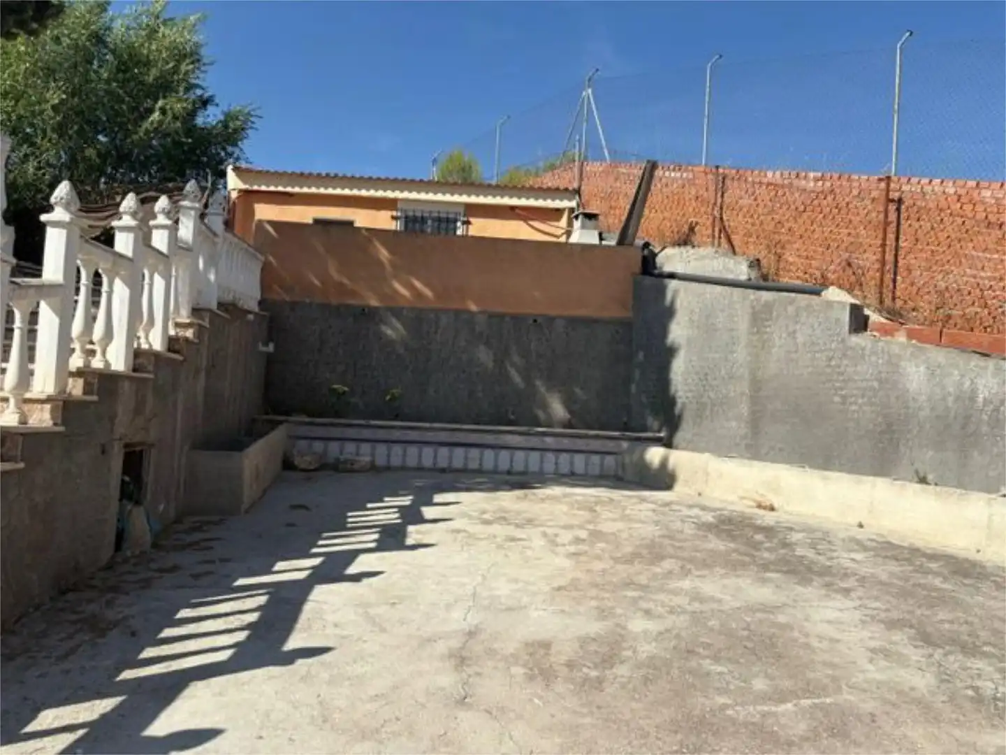 Wohnung zum Verkauf in Calle Italia, 1, Colmenar de Oreja Außenansicht von Wohnung zum Verkauf in Colmenar de Oreja mit Heizung, Privatgarten und Terrasse