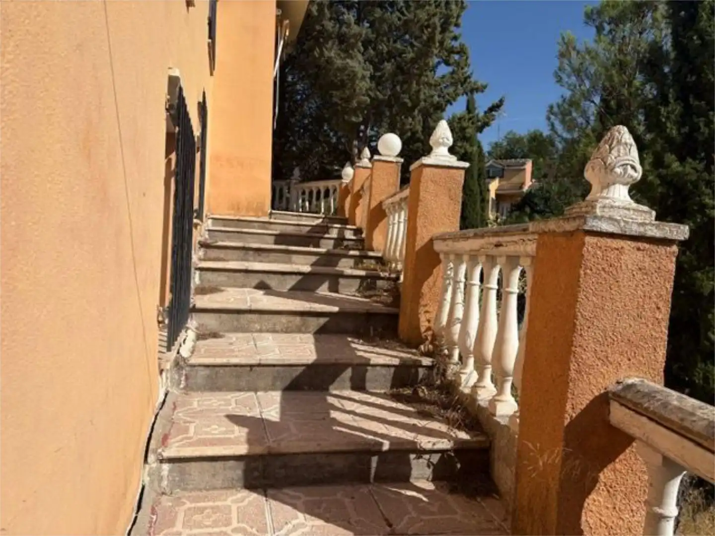 Wohnung zum Verkauf in Calle Italia, 1, Colmenar de Oreja Außenansicht von Wohnung zum Verkauf in Colmenar de Oreja mit Heizung, Privatgarten und Terrasse