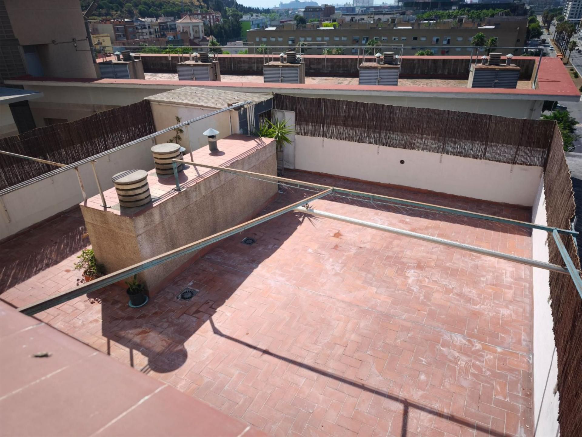 Terrassa de Pis de lloguer en  Barcelona Capital amb Terrassa