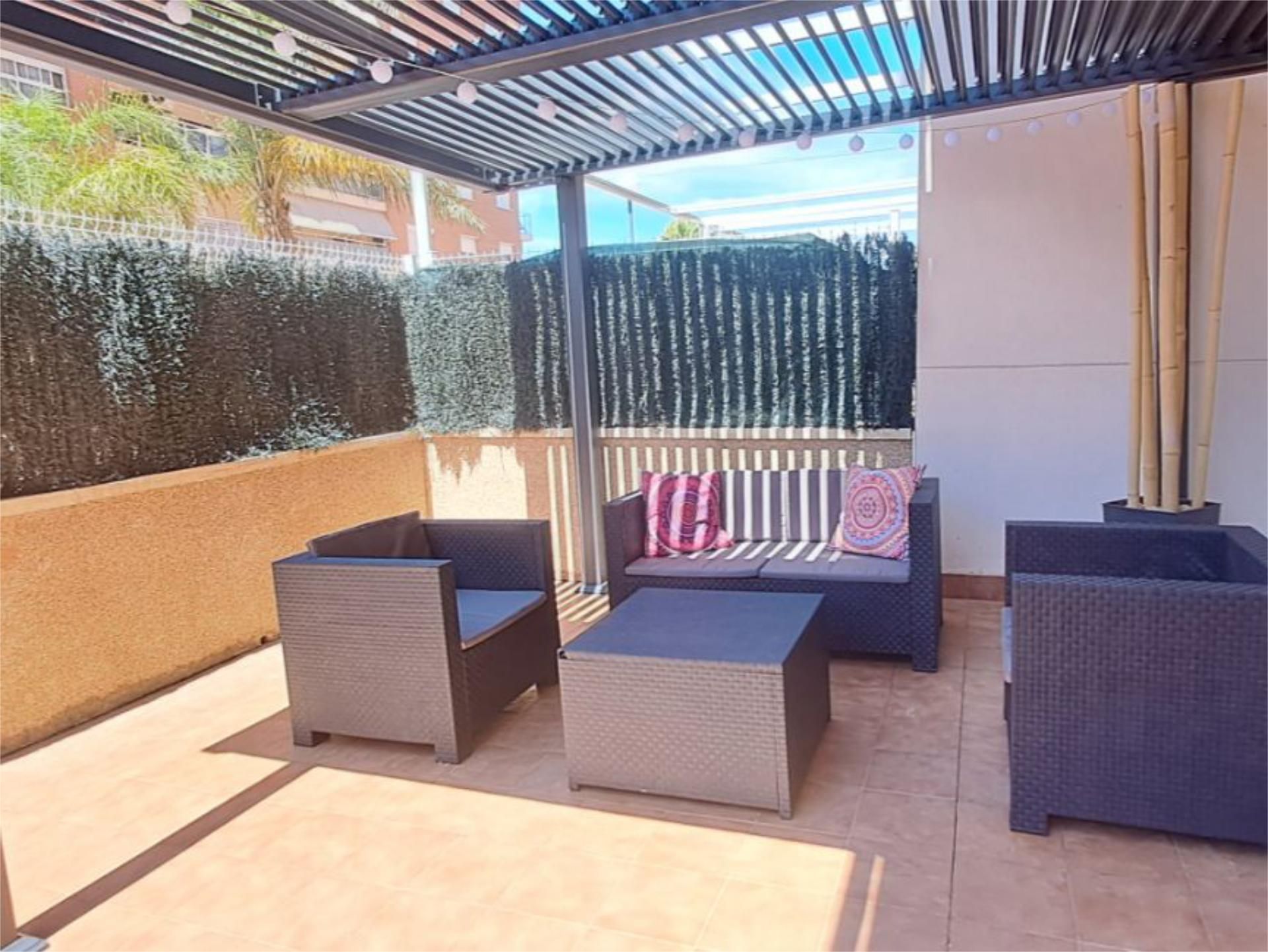 Terrassa de Pis de lloguer en Paterna amb Aire condicionat, Calefacció i Jardí privat