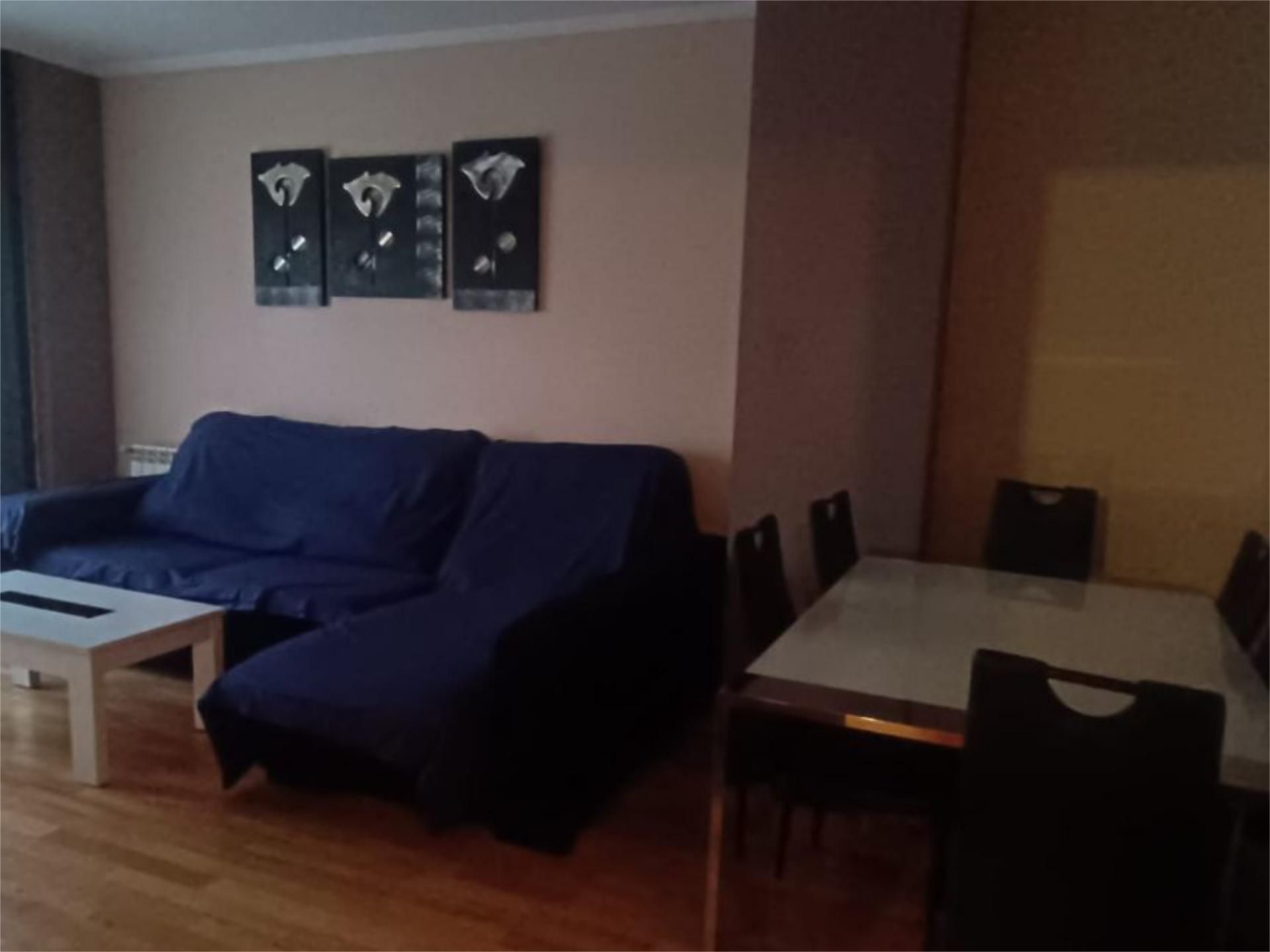Sala d'estar de Pis de lloguer en Zamora Capital  amb Calefacció, Parquet i Moblat