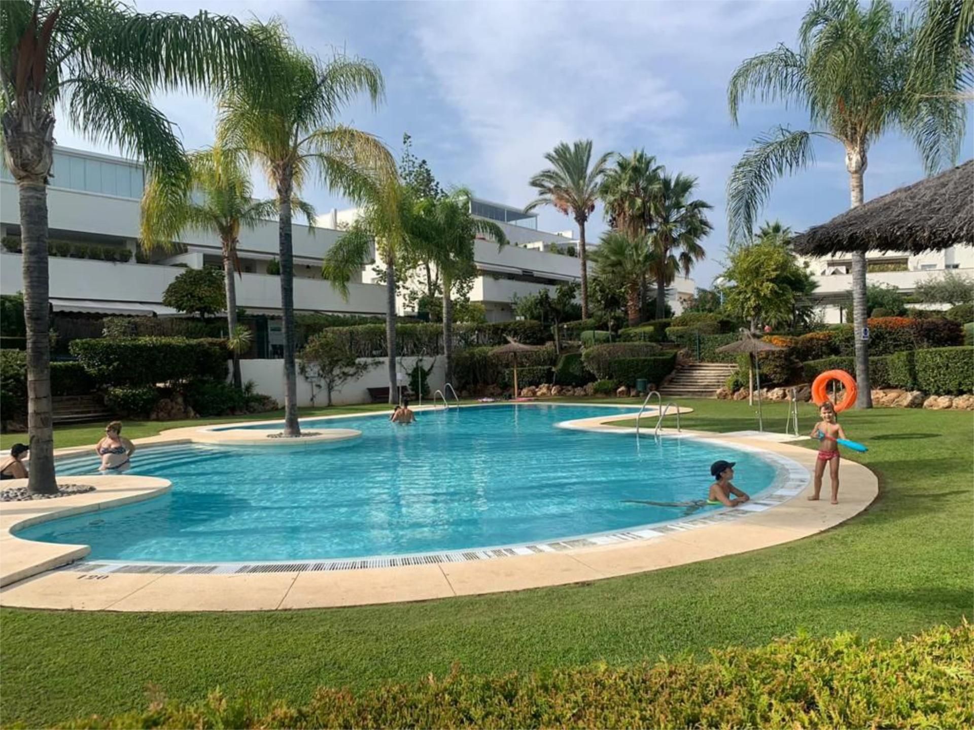 Swimming pool of Flat to rent in Marbella  with Air Conditioner, Private garden and Terrace