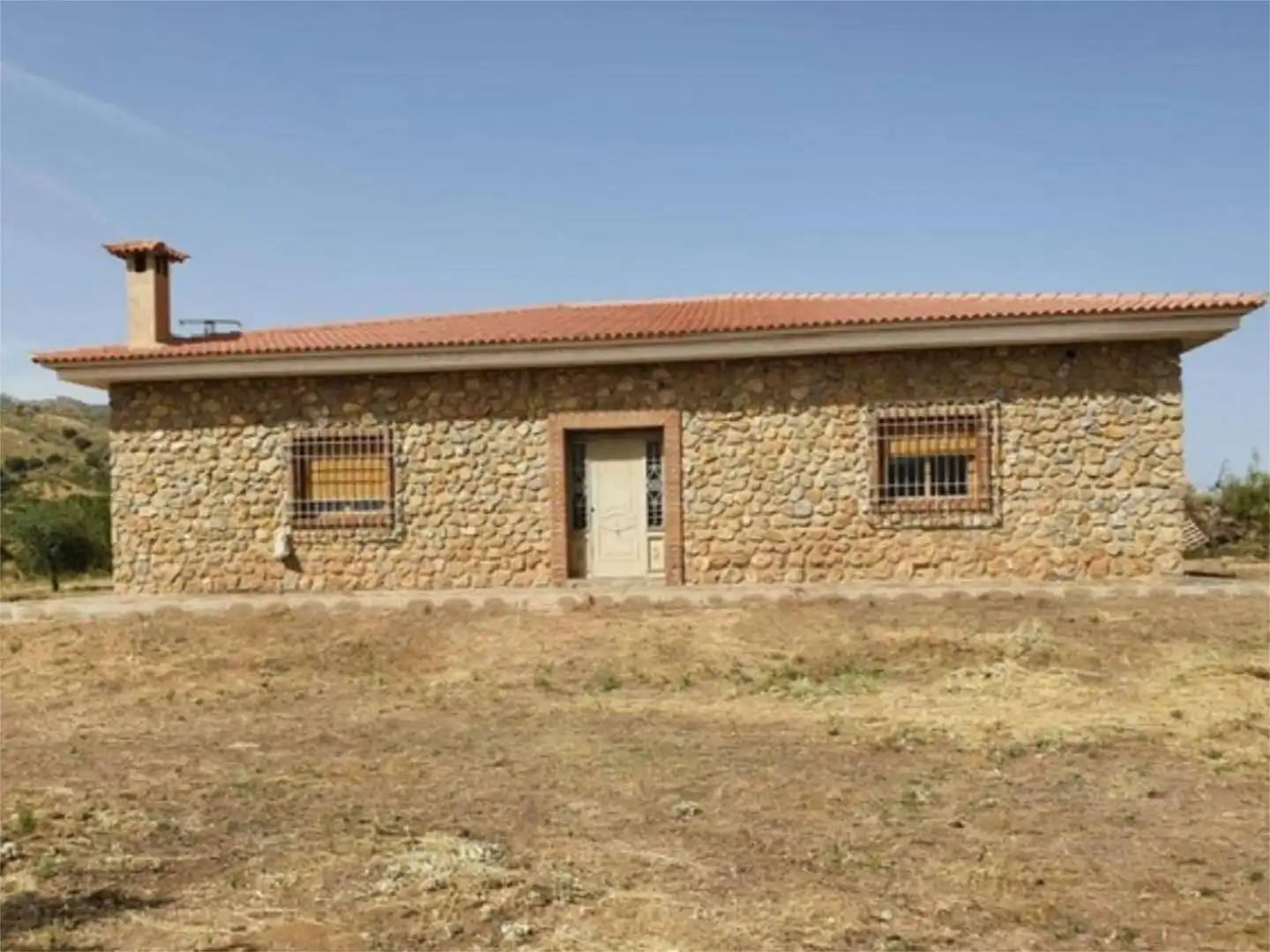Exterior view of Country homes for sale in Cádiar