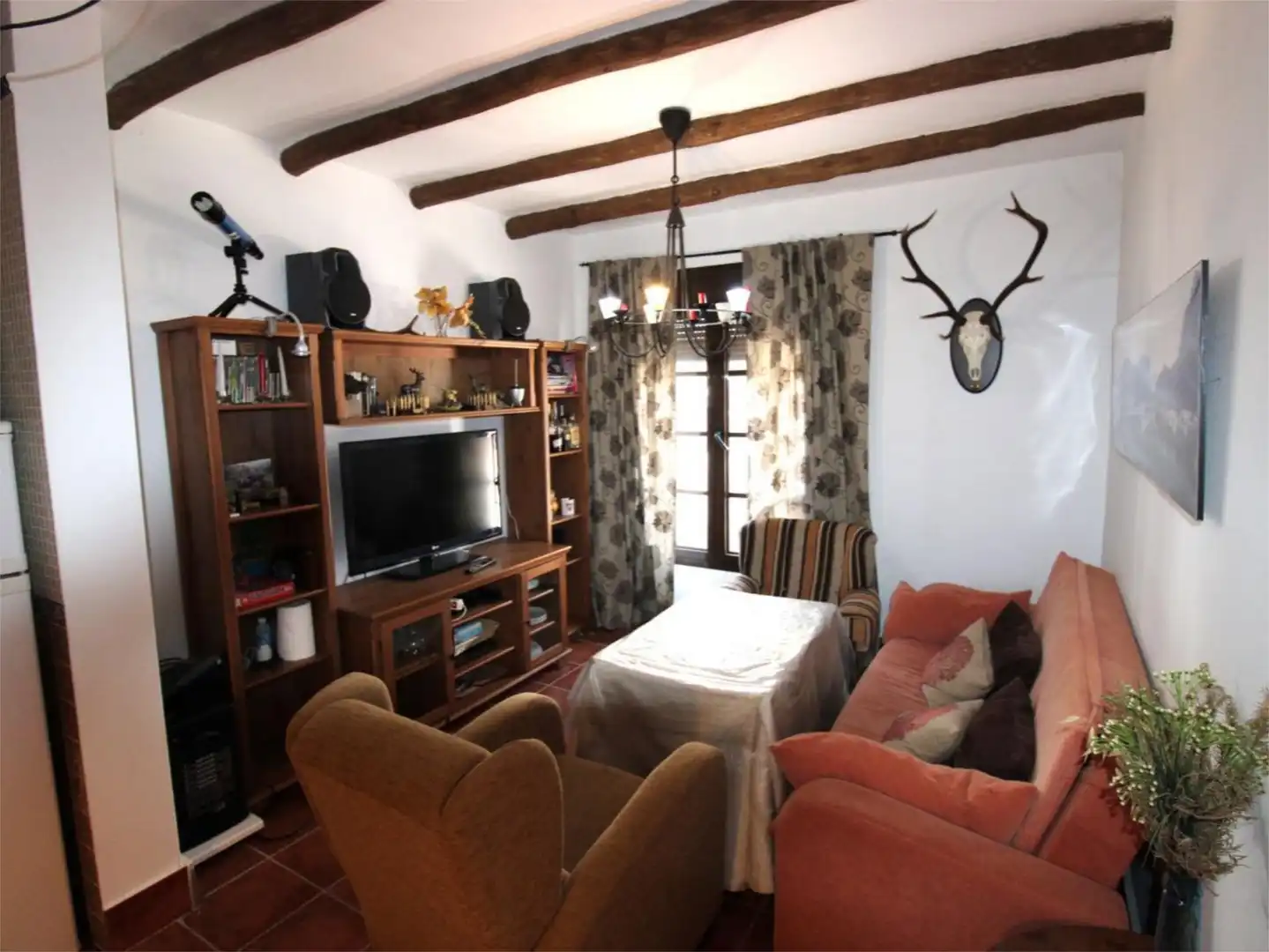 Flat for sale in Calle Alcalde Antonio Guzmán López, 10, Montejaque Living room of Flat for sale in Montejaque with Heating, Storage room and Furnished