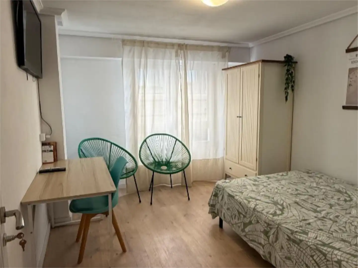Flat for rent in Carrer Joan Miró, 1, Carrús Oeste Bedroom of Flat for rent in Elche / Elx with Air Conditioner, Heating and Parquet flooring