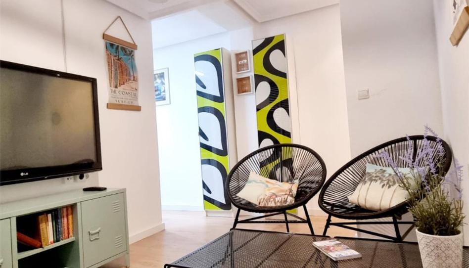 Photo 1 of Flat to share in Carrer Joan Miró, 1, Carrús Oeste, Alicante