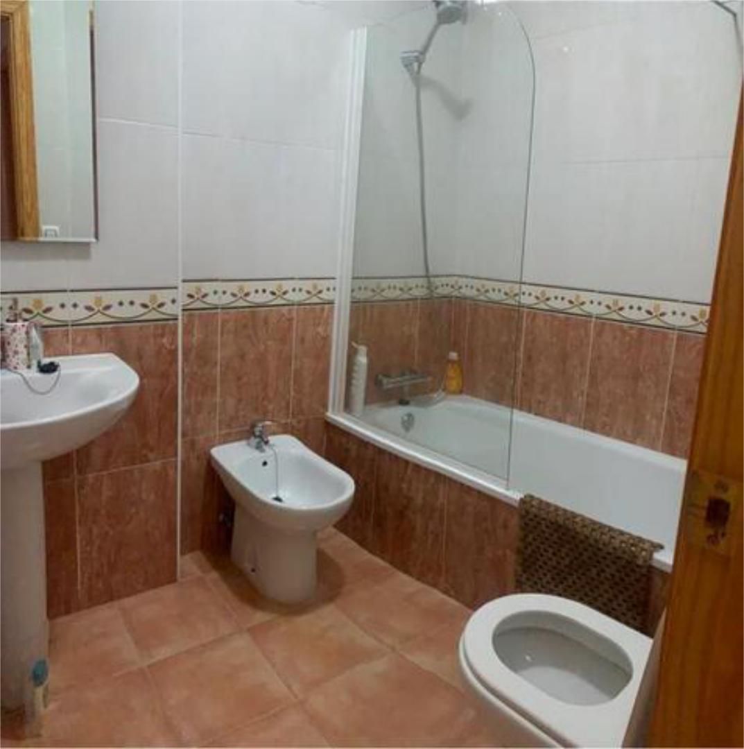 Bathroom of Flat for sale in La Antilla  with Terrace, Swimming Pool and Furnished