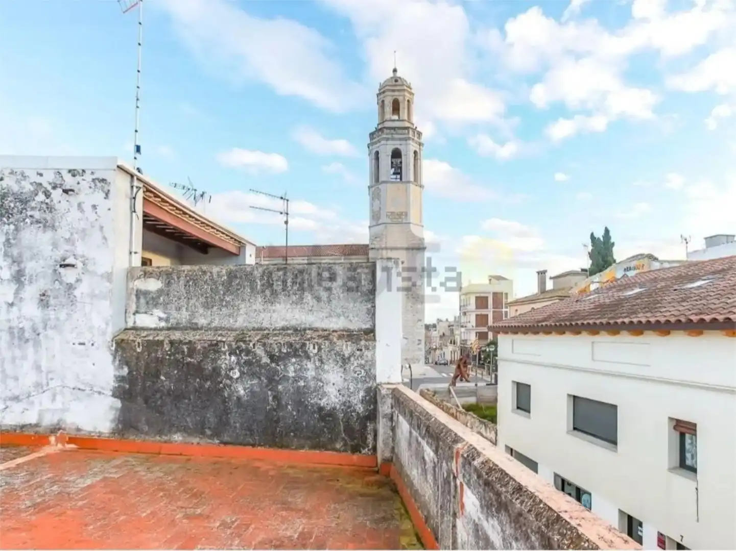 Casa o chalet en venta en Plaça Santa Maria, 3, El Castell de Cubelles Vista exterior de Casa o chalet en venta en Cubelles con Terraza y Balcón