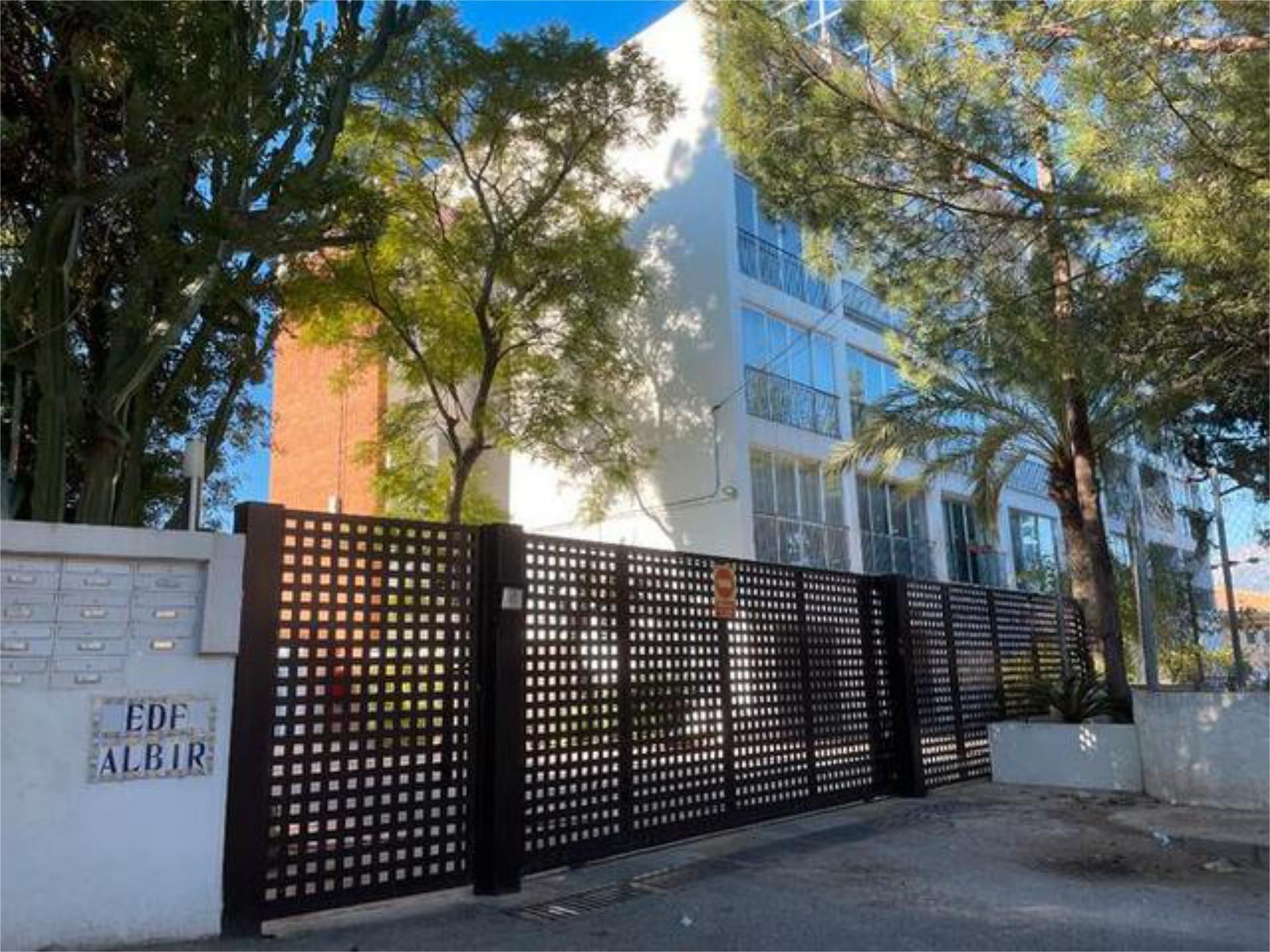 Vista exterior de Apartament de lloguer en L'Alfàs del Pi amb Terrassa