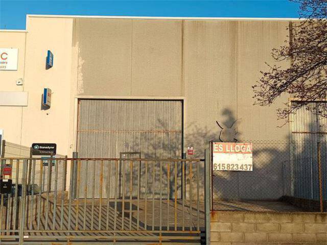 Nave industrial en Alquiler en La Selva del Camp