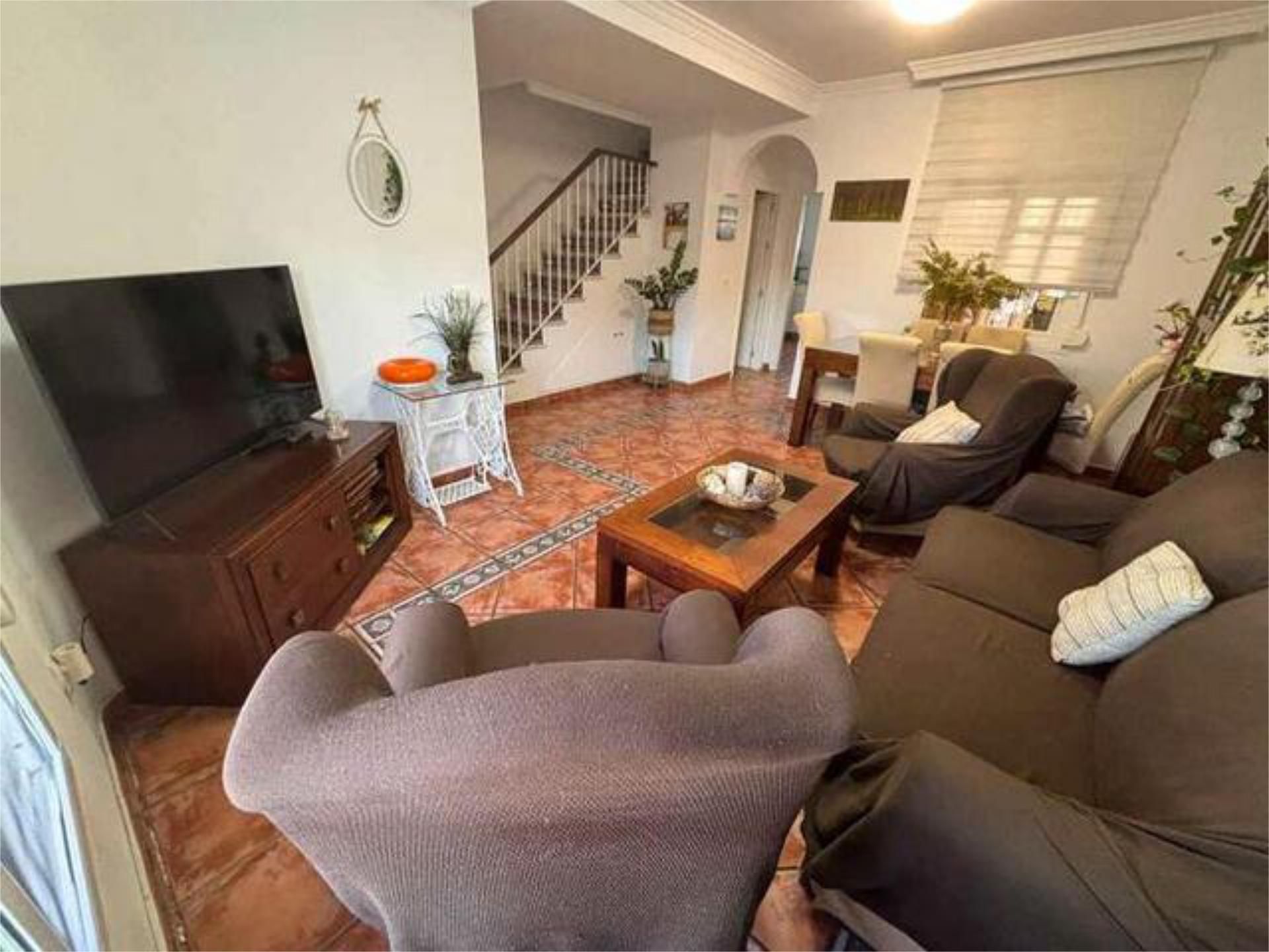 Sala d'estar de Casa o xalet de lloguer en Algeciras