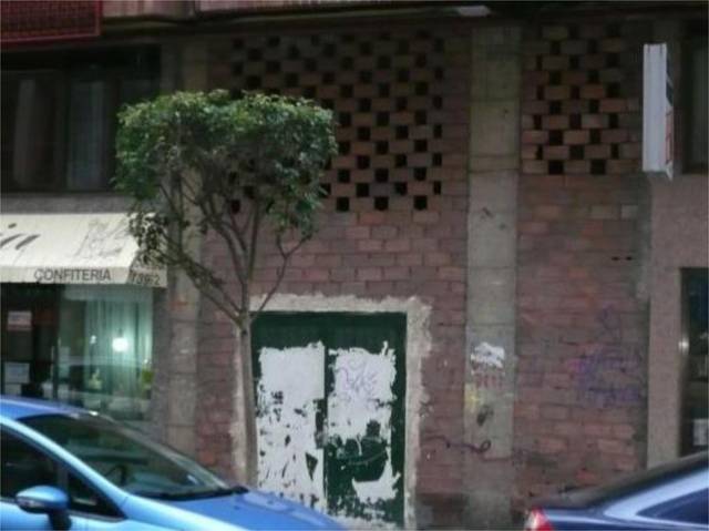Local comercial en Venta en Calle Federico Vial, 10 en Castilla - Hermida