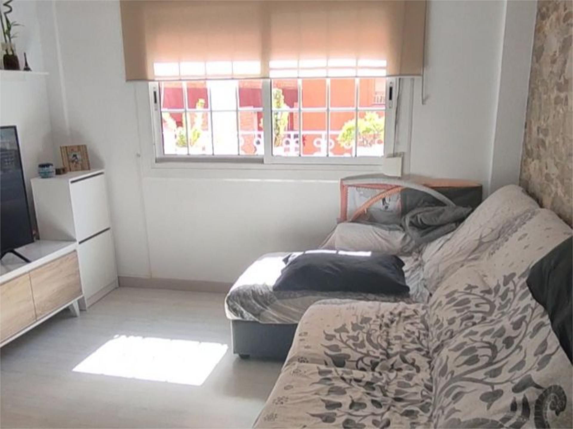 Bedroom of Flat for sale in Badalona  with Air Conditioner and Balcony