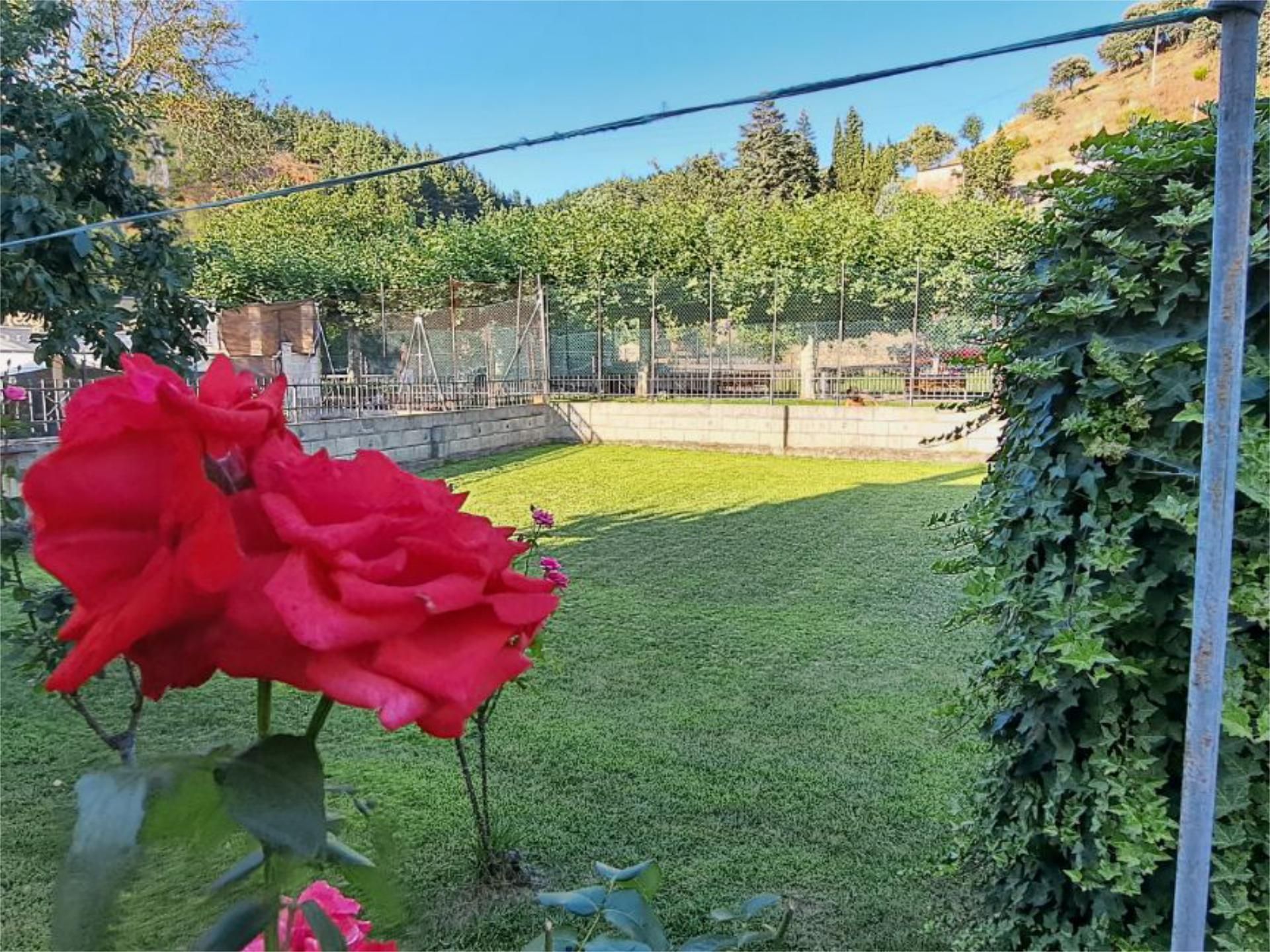 Garden of House or chalet for sale in Molinaseca  with Heating, Private garden and Storage room