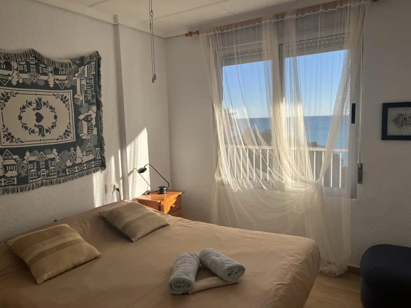 Pis de lloguer a Calle Almeria, 22, Playa de la Concha Dormitori de Pis de lloguer en Oropesa del Mar / Orpesa amb Calefacció, Jardí privat i Parquet