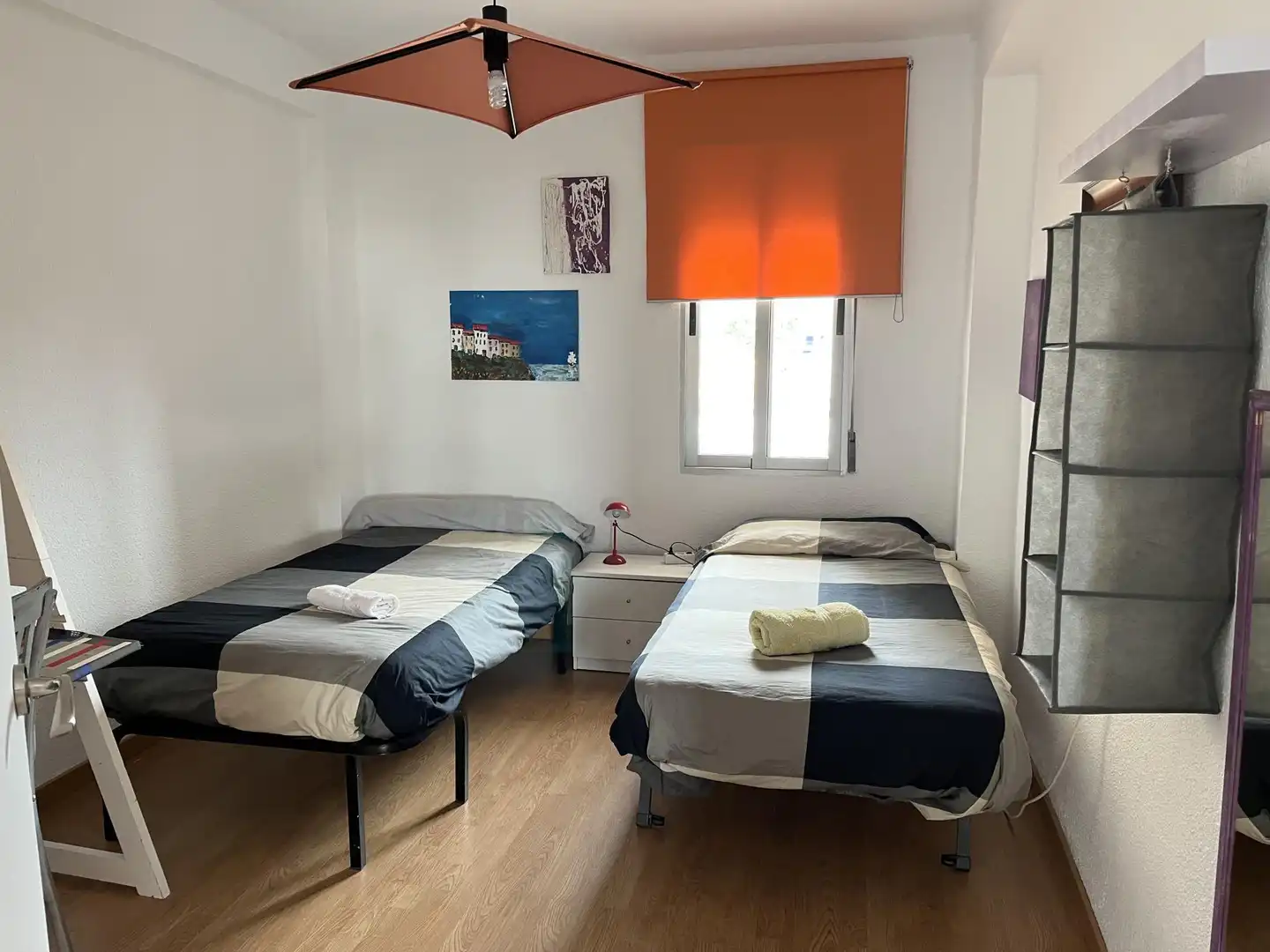 Pis de lloguer a Calle Almeria, 22, Playa de la Concha Dormitori de Pis de lloguer en Oropesa del Mar / Orpesa amb Calefacció, Jardí privat i Parquet