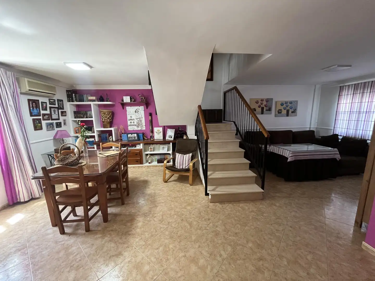 Casa adosada en venda a Calle Nao Pinta, 8, Pedrera Casa adosada en venda en Pedrera amb Aire condicionat, Calefacció i Parquet
