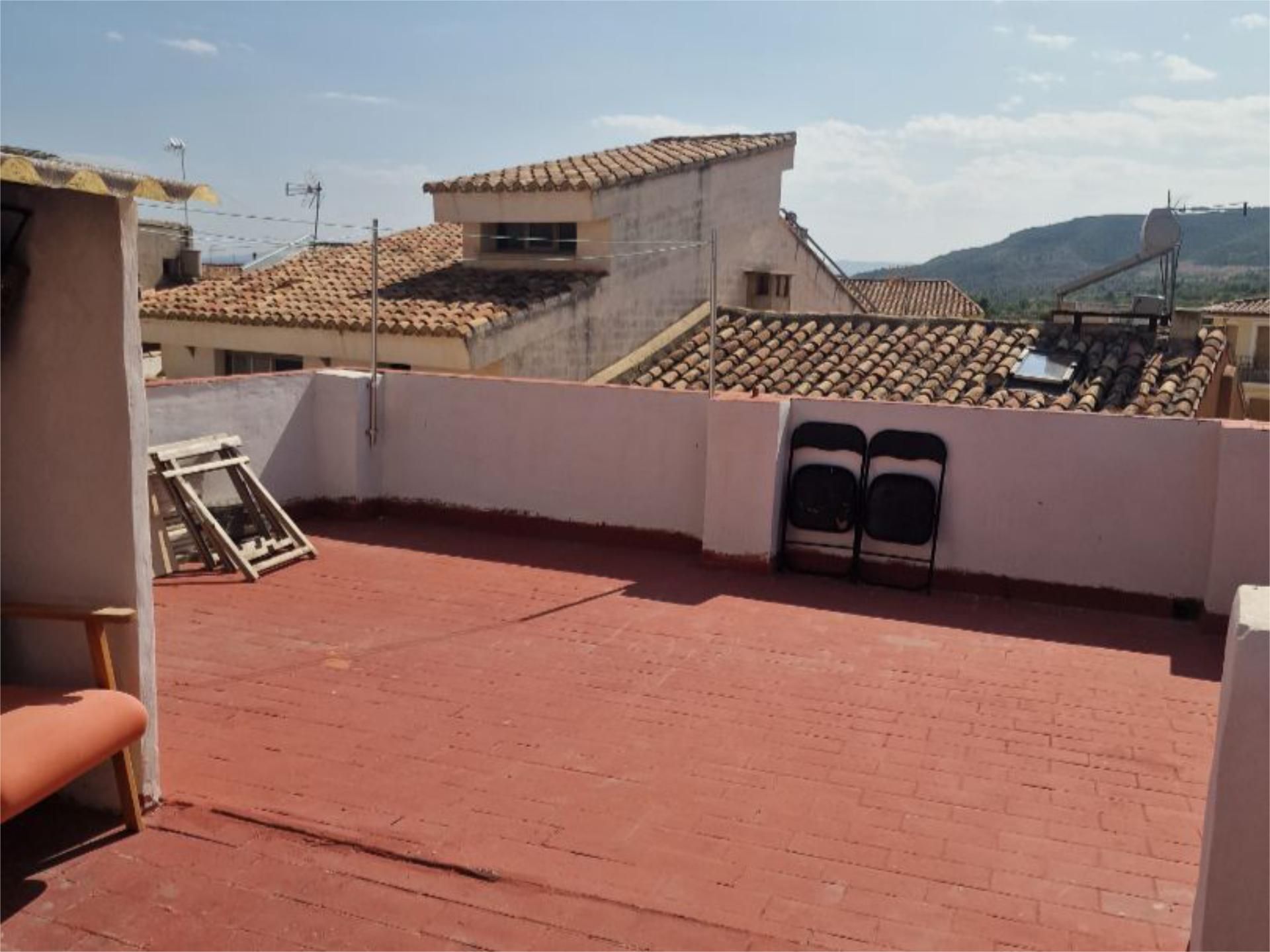 Terrassa de Casa adosada en venda en Villar del Arzobispo amb Terrassa i Balcó