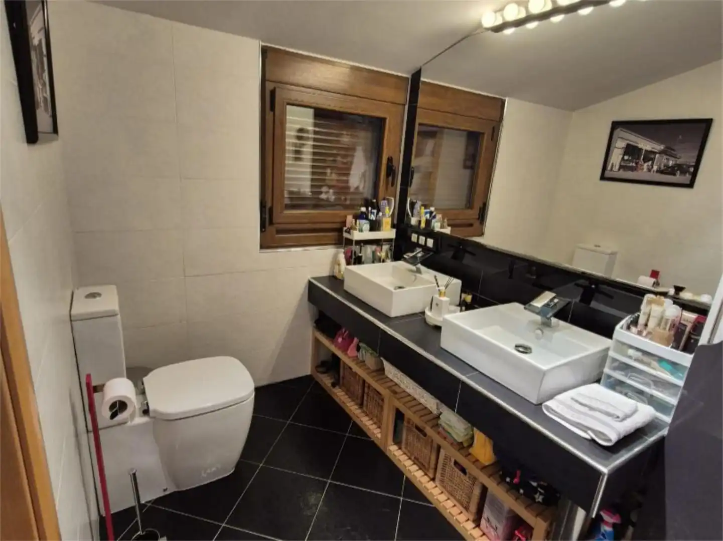 Flat for sale in Avenida Europa, 6, Onzonilla Bathroom of Flat for sale in Onzonilla with Heating, Parquet flooring and Terrace