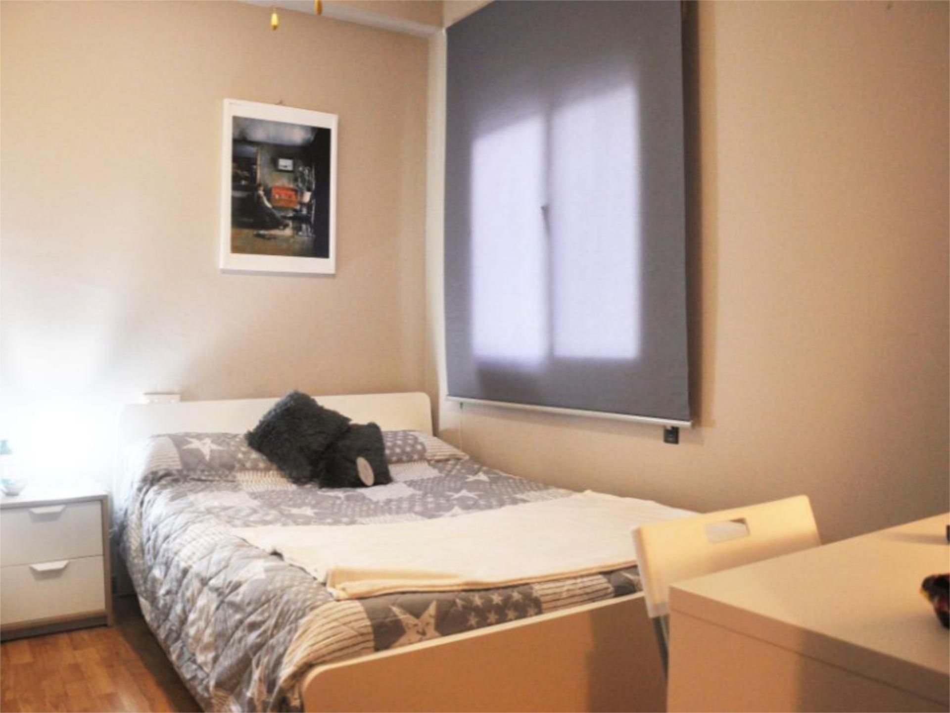 Bedroom of Flat to share in Jerez de la Frontera  with Parquet flooring, Terrace and Furnished