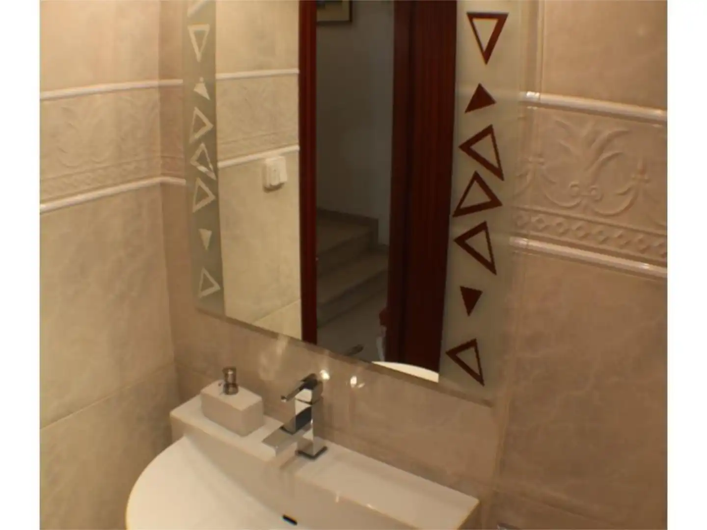 Badezimmer von Wohnung zum Verkauf in Alcañiz mit Klimaanlage, Heizung und Privatgarten