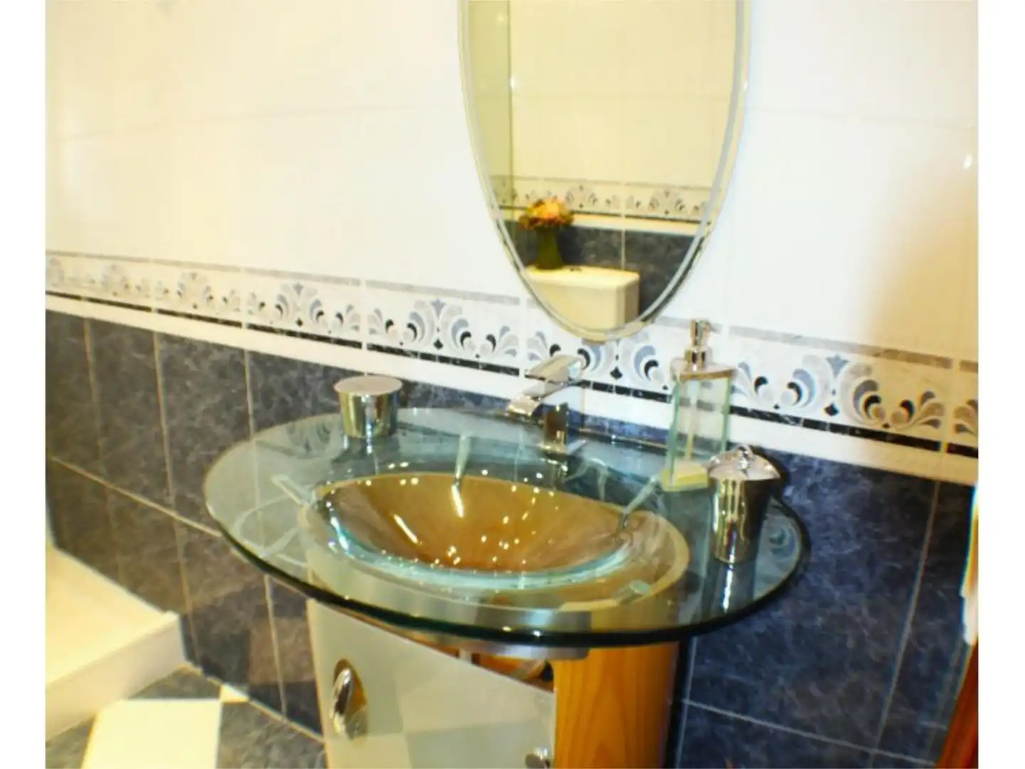 Badezimmer von Wohnung zum Verkauf in Alcañiz mit Klimaanlage, Heizung und Privatgarten