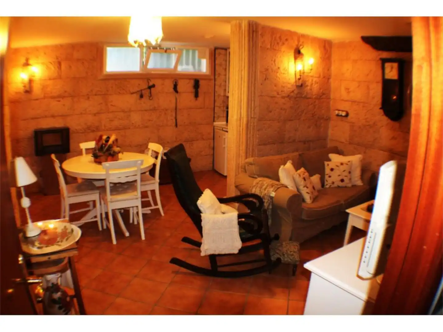Wohnung zum Verkauf in Alcañiz mit Klimaanlage, Heizung und Privatgarten
