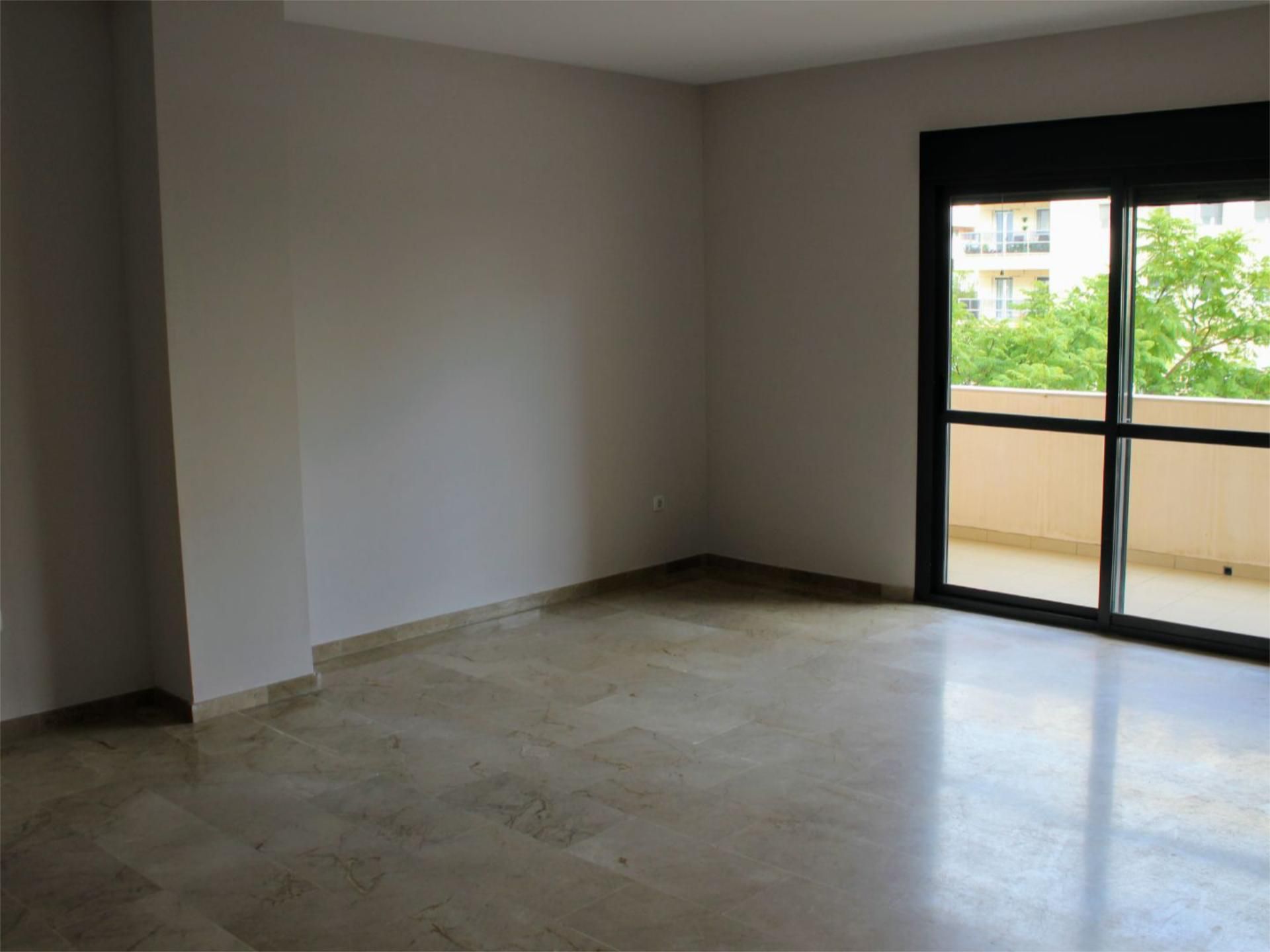 Flat to rent in  Huelva Capital  with Air Conditioner and Terrace