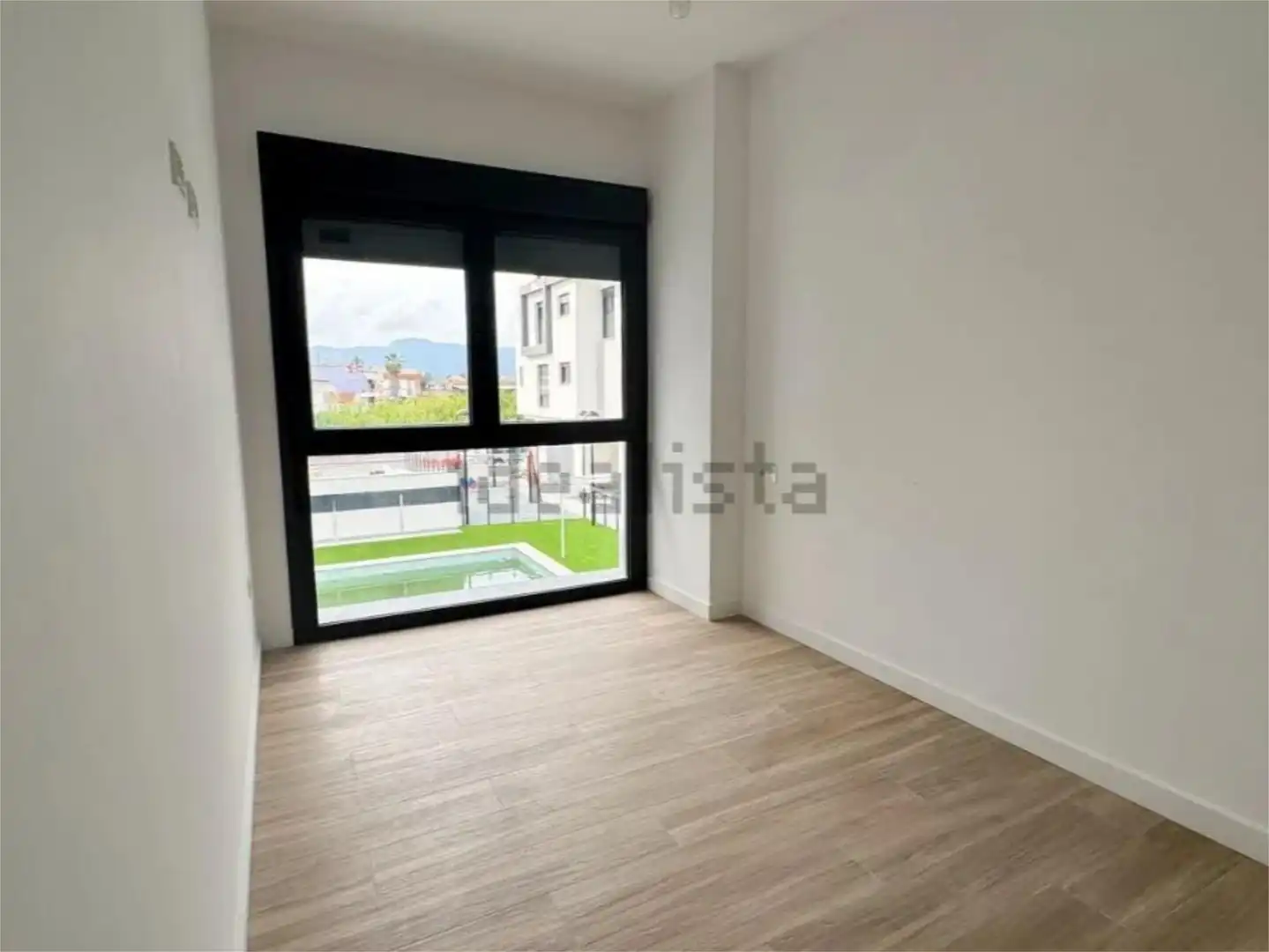 Habitación de Dúplex en venta en Murcia con Aire acondicionado, Calefacción y Jardín privado