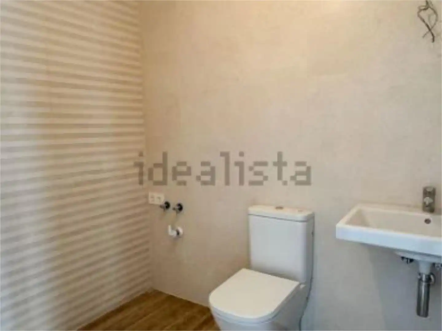 Baño de Dúplex en venta en Murcia con Aire acondicionado, Calefacción y Jardín privado
