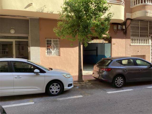 Local comercial en Alquiler en Zona Playa del Cura