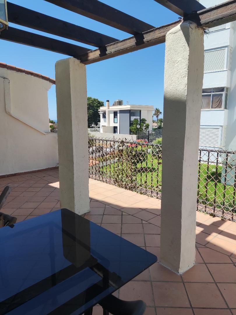 Jardí de Pis de lloguer en Marbella amb Terrassa i Moblat