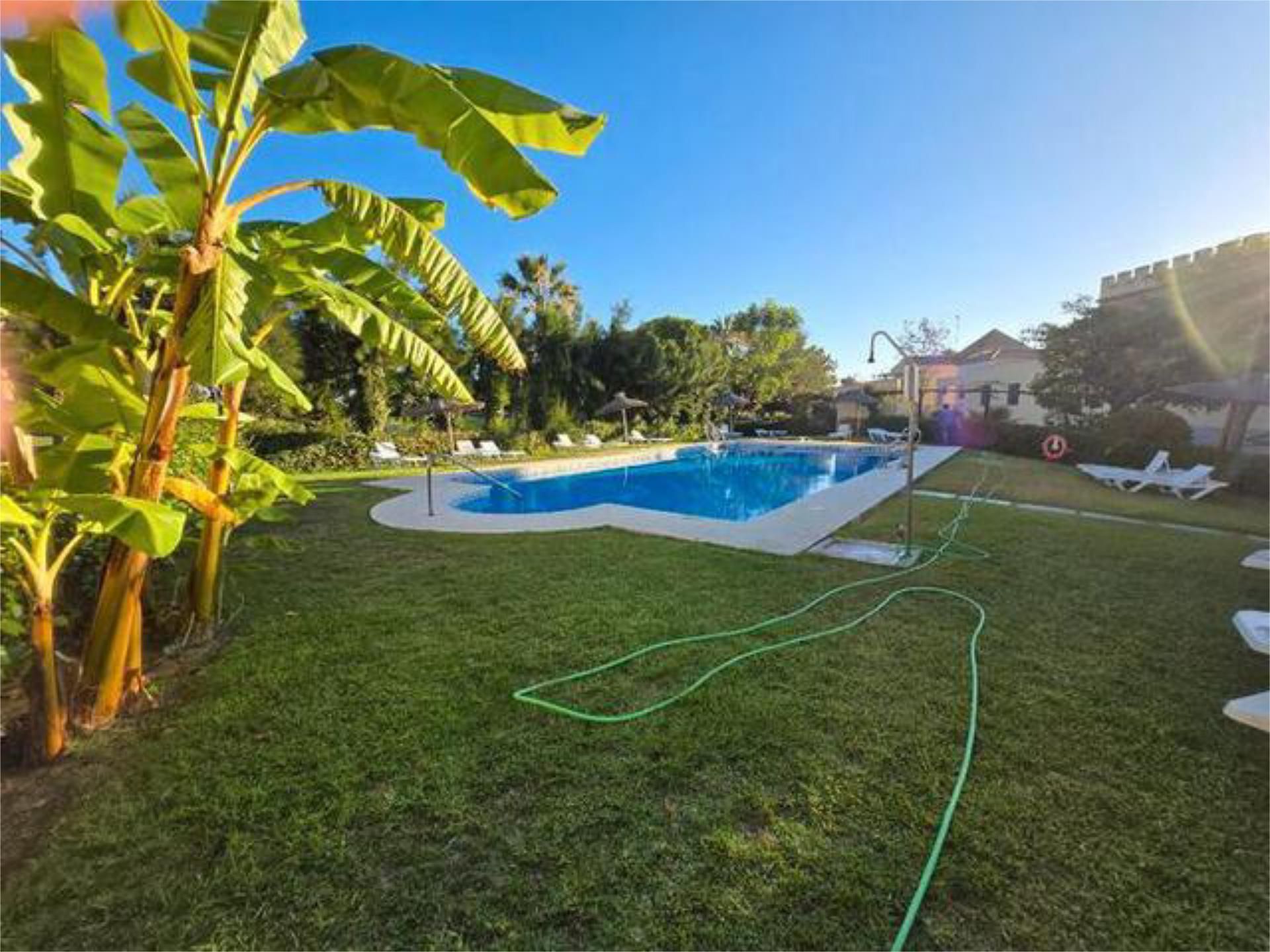 Jardí de Estudi en venda en Islantilla amb Jardí privat, Piscina i Moblat