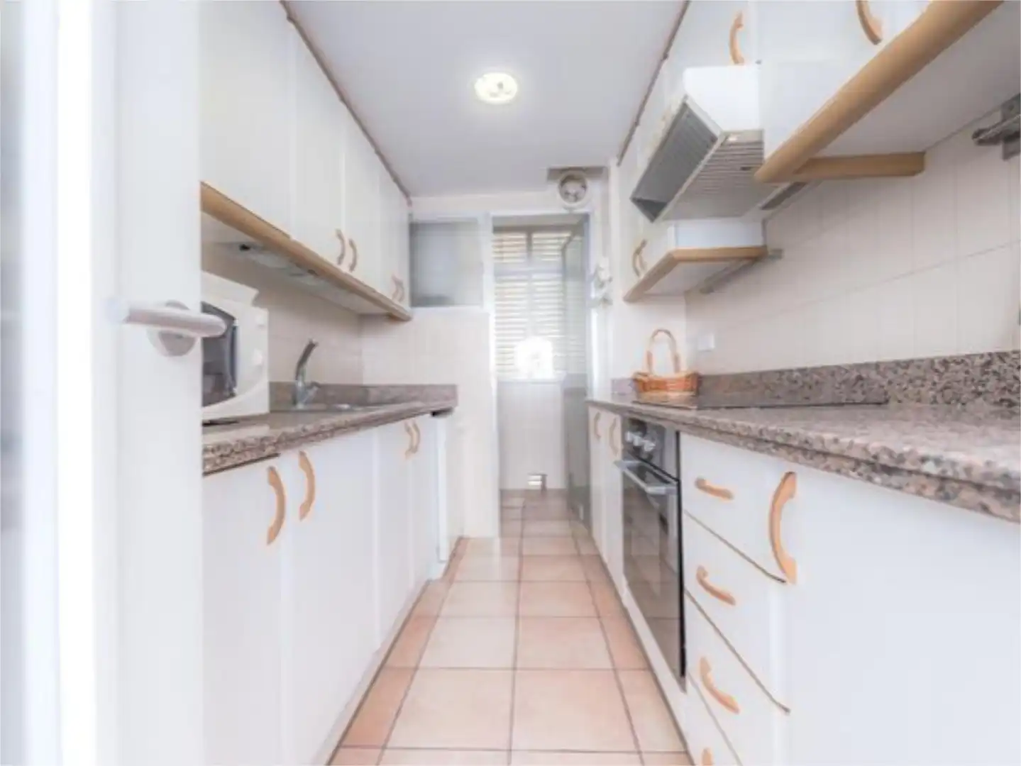 Cocina de Apartamento de alquiler en Benicasim / Benicàssim con Calefacción, Jardín privado y Terraza