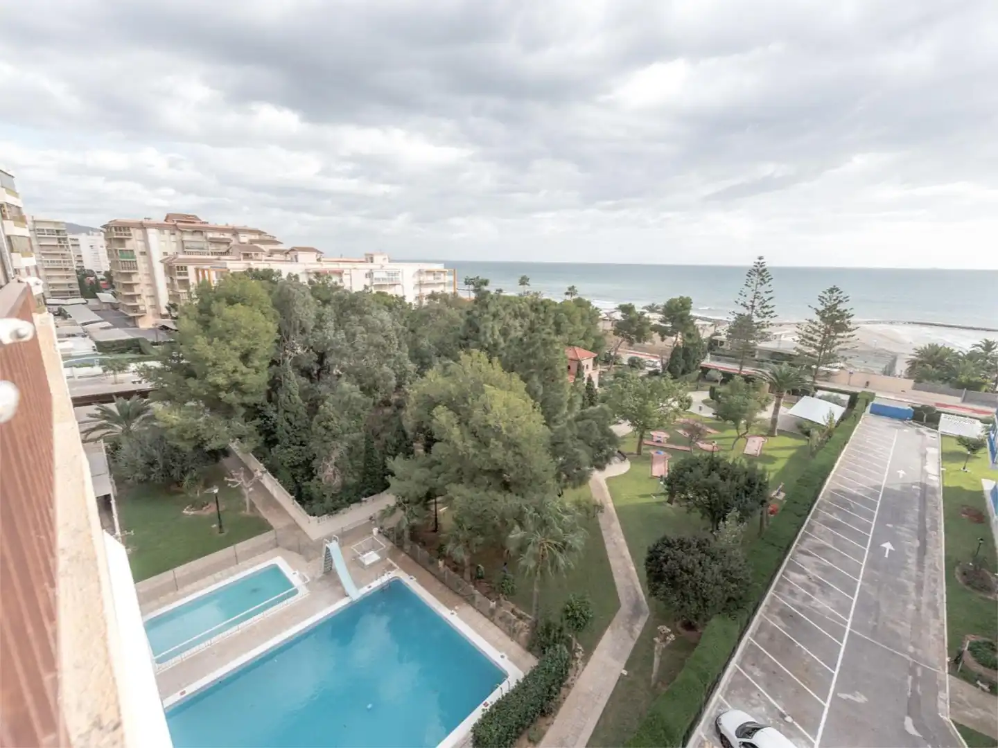 Piscina de Apartamento de alquiler en Benicasim / Benicàssim con Calefacción, Jardín privado y Terraza