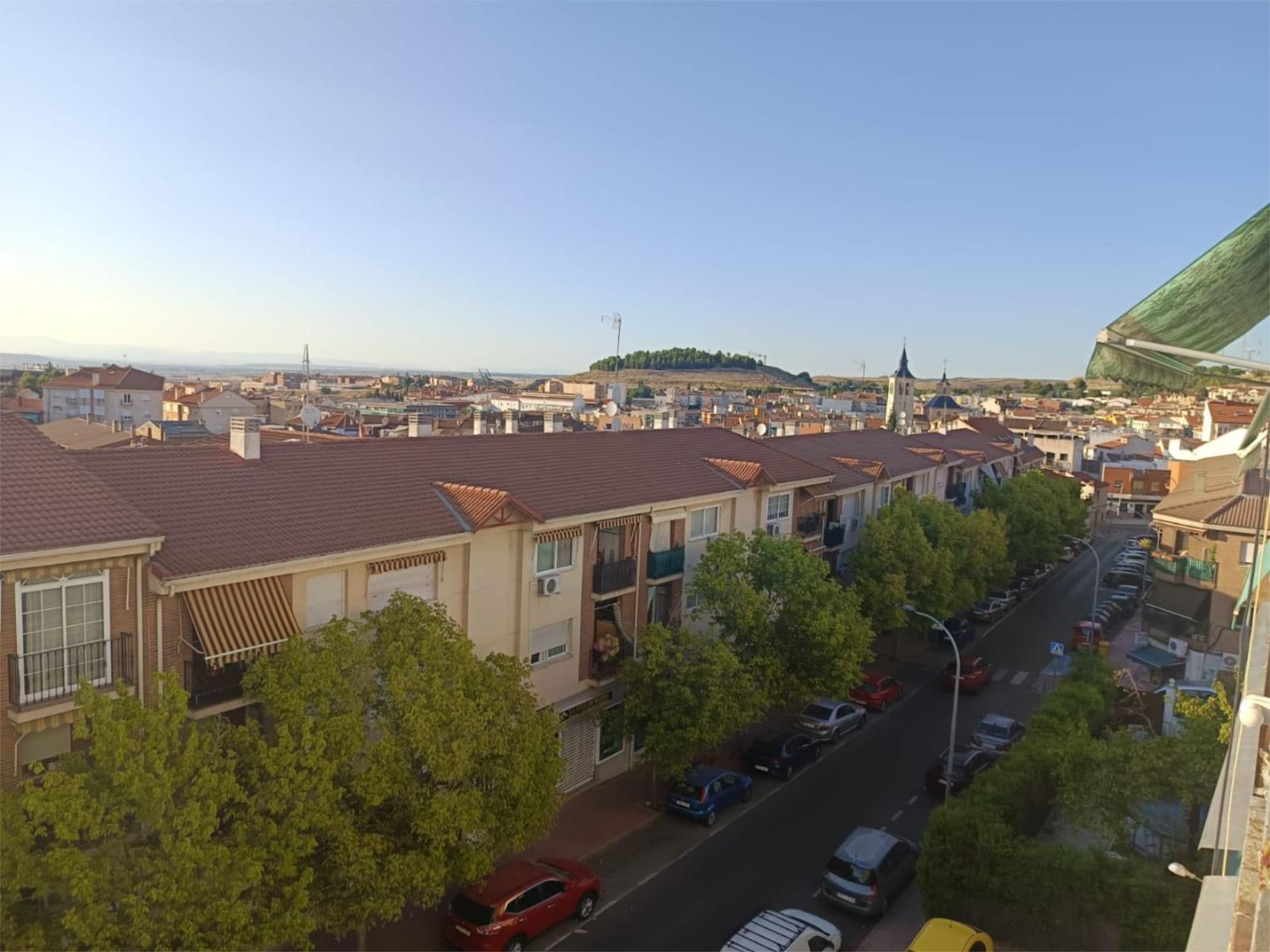 Flat for sale in Calle Santiago Apóstol, 40, Centro