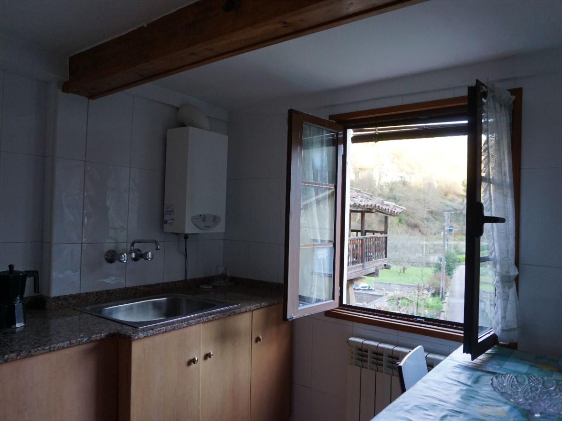 Cuina de Casa adosada en venda en San Martín del Rey Aurelio