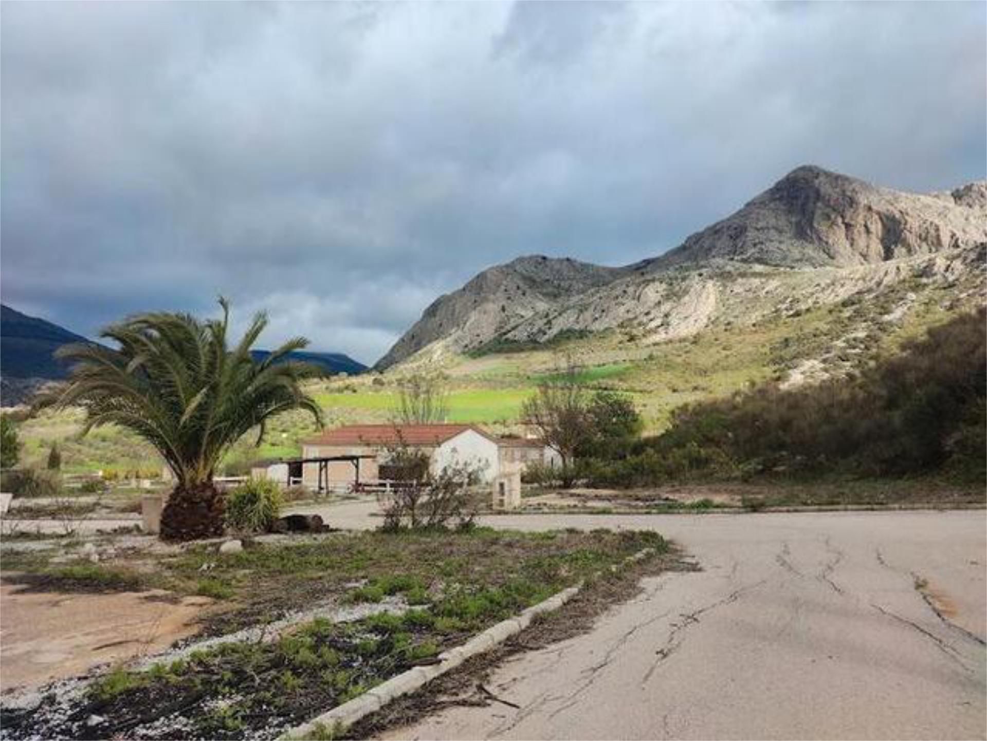 Vista exterior de Casa o chalet de alquiler en Alfarnatejo con Calefacción, Jardín privado y Terraza